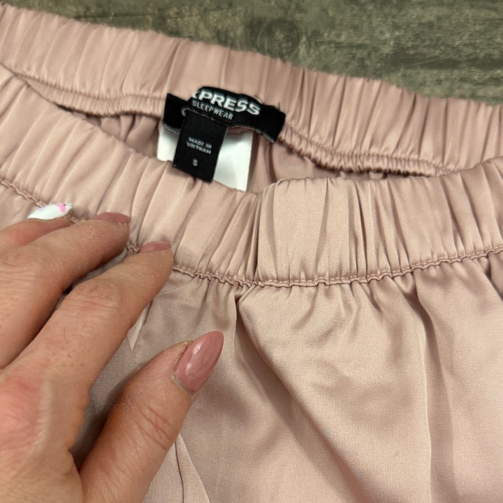 Express Faux Silk/Satin Pink Pajama Pant Set Medium - Picture 9 of 10
